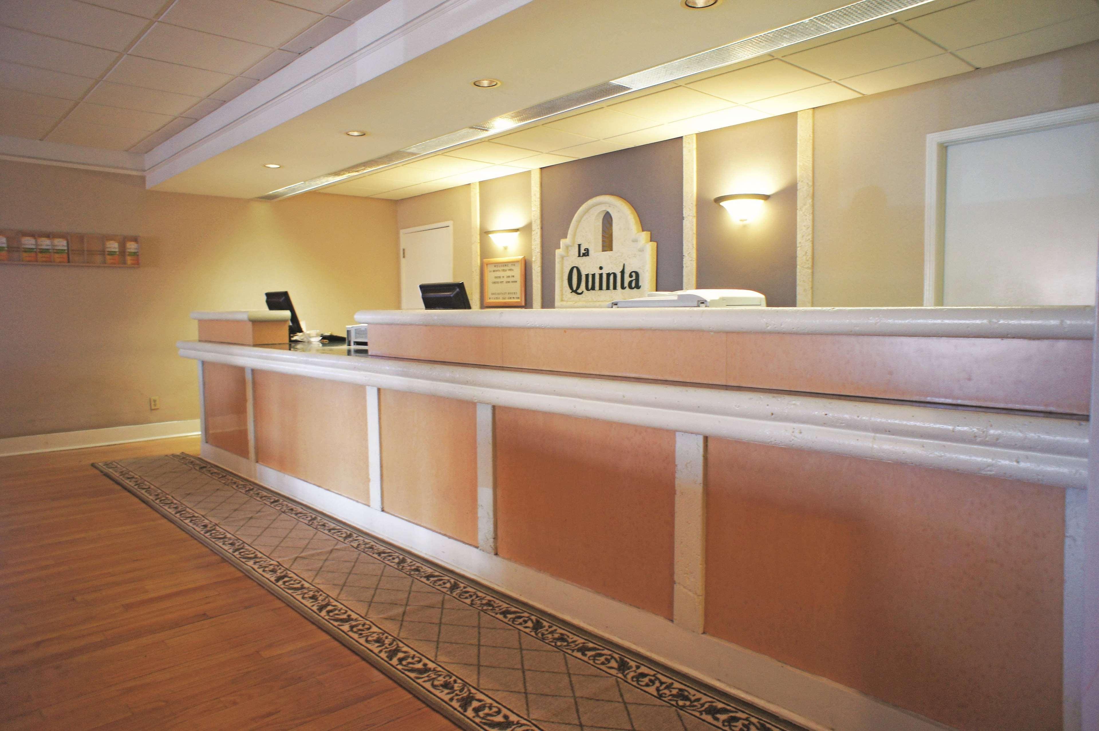 La Quinta Inn By Wyndham El Paso Cielo Vista Esterno foto